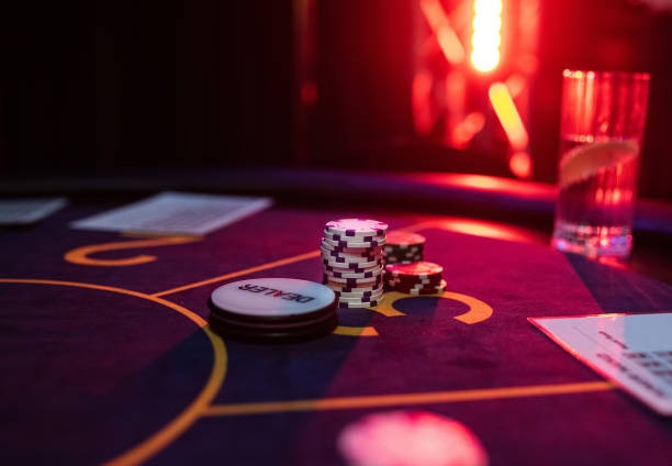 keluaran sidney live-dealer table showing blackjack and roulette games